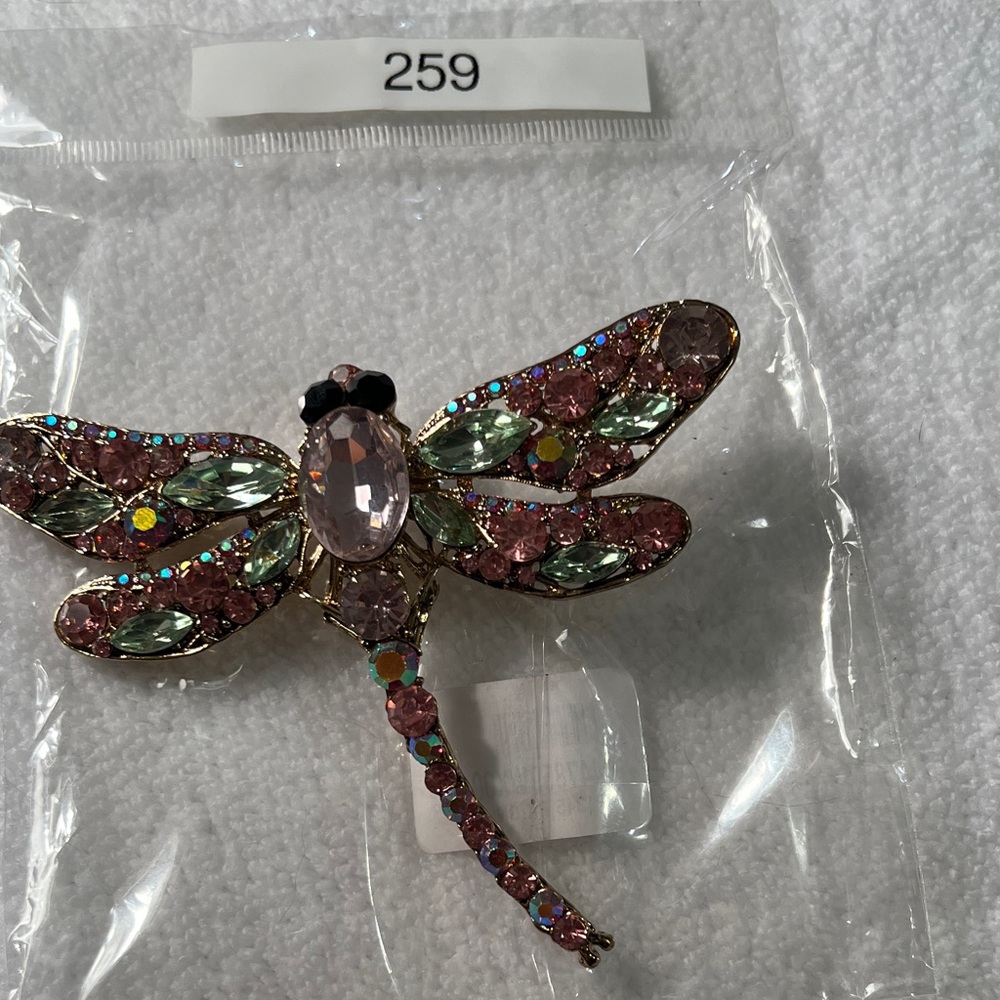 3/$18 Colorful Dragonfly Brooch Lot 259 - Picture 5 of 5